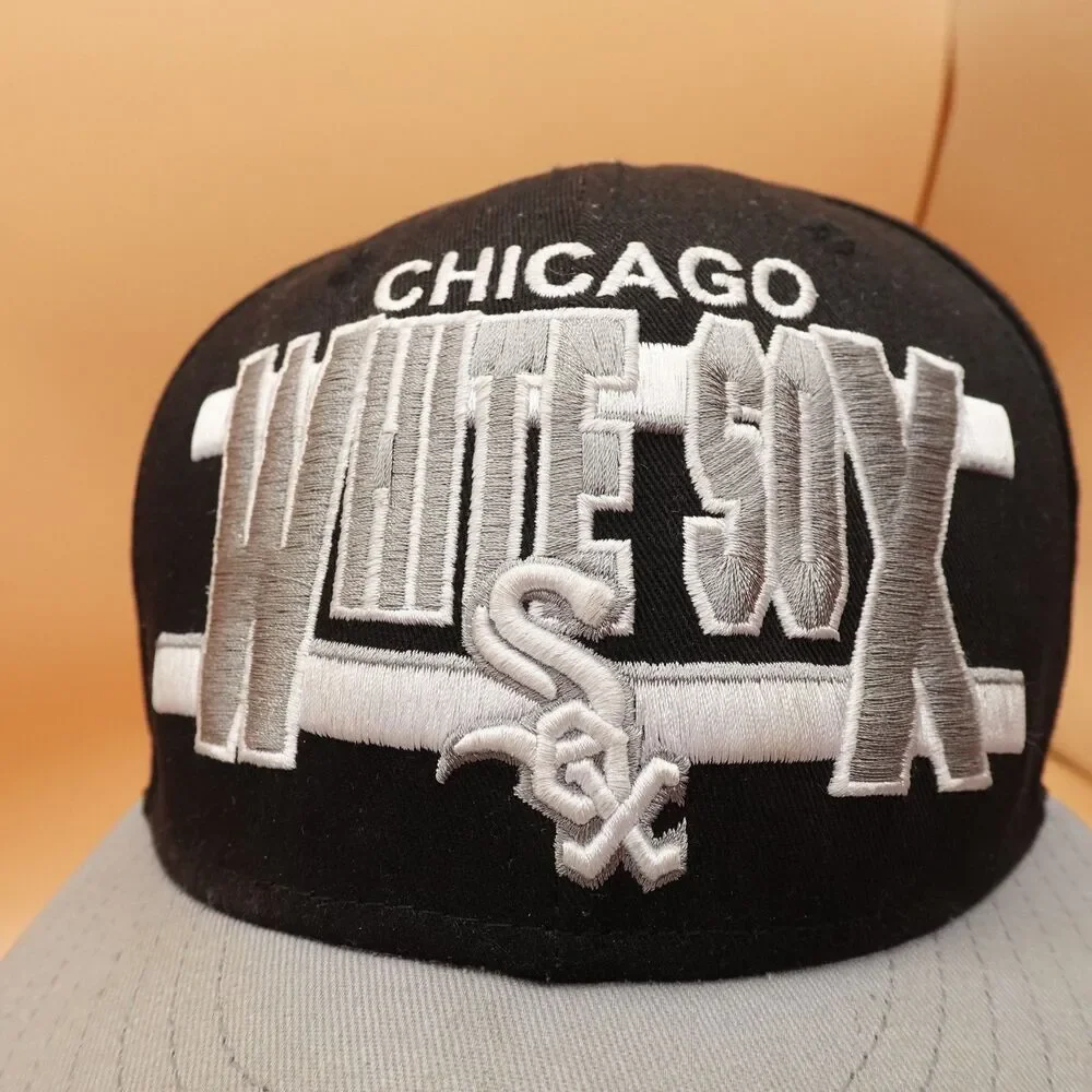 Chicago White Sox Hat Cap Snap Back Black Gray MLB Baseball Mens New Era